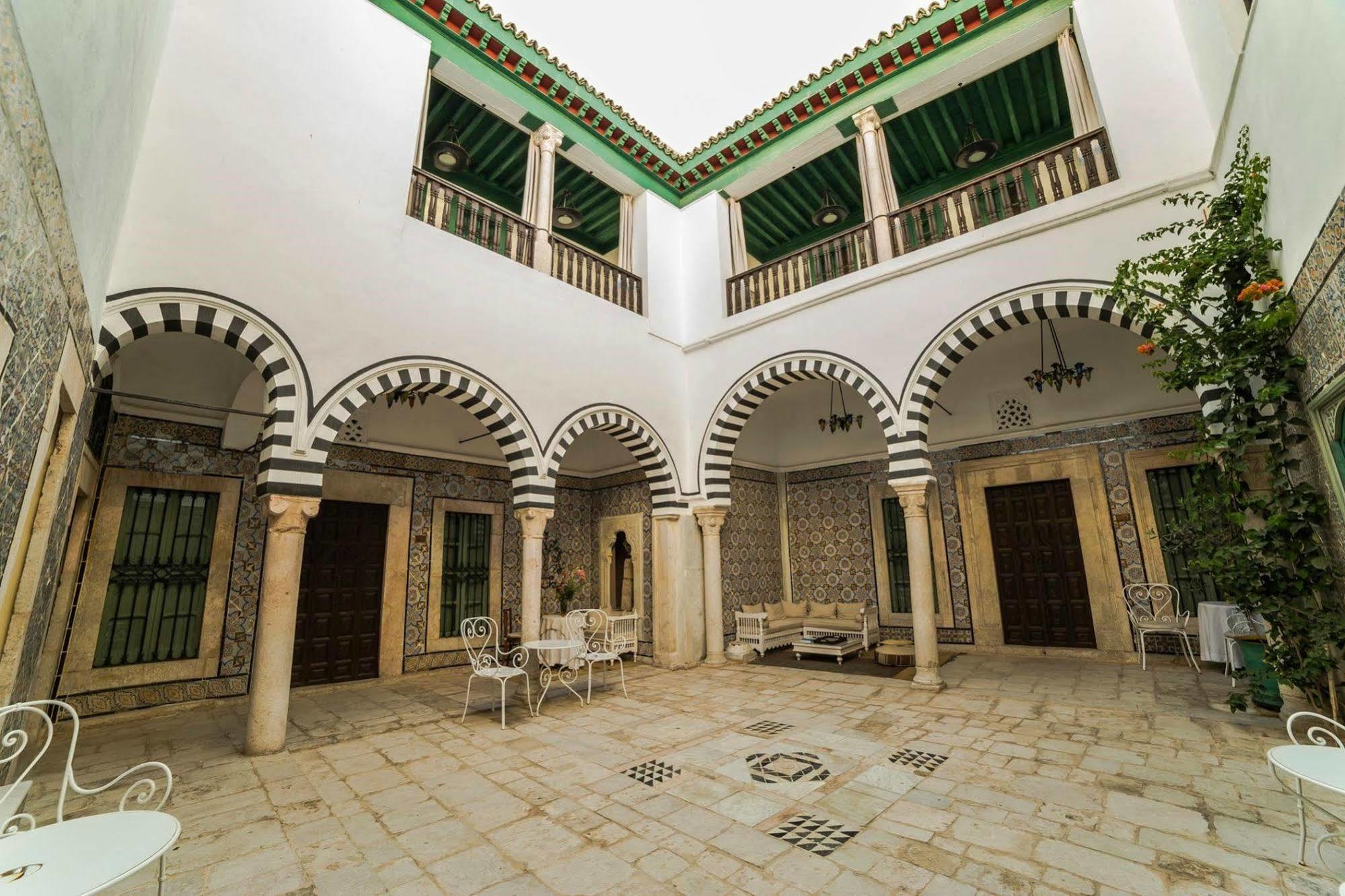 Hotel Dar Ben Gacem Tunis Exterior foto