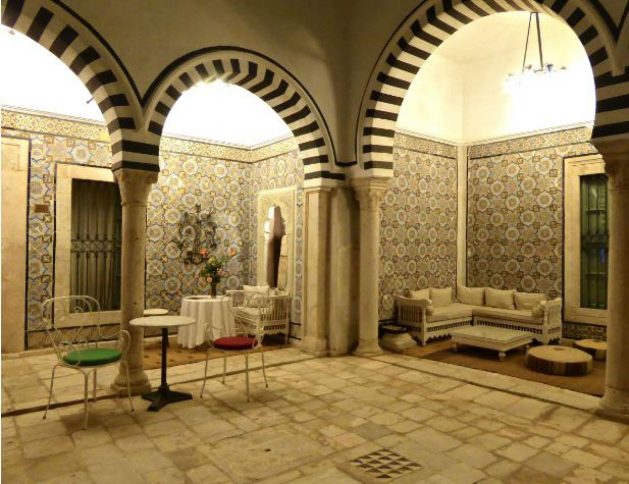 Hotel Dar Ben Gacem Tunis Exterior foto
